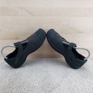 Keen Mary Janes Women's Size 7.5 Dark Green Black Leather All Day Comfort Shoes